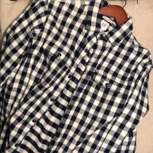 Gap heavy weight shirt